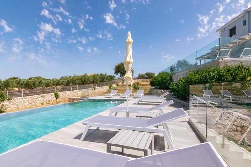 Alonaki Apartments Agios Leon 外观 照片
